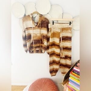 Medium Moon River Knit Jogger Sweater Set